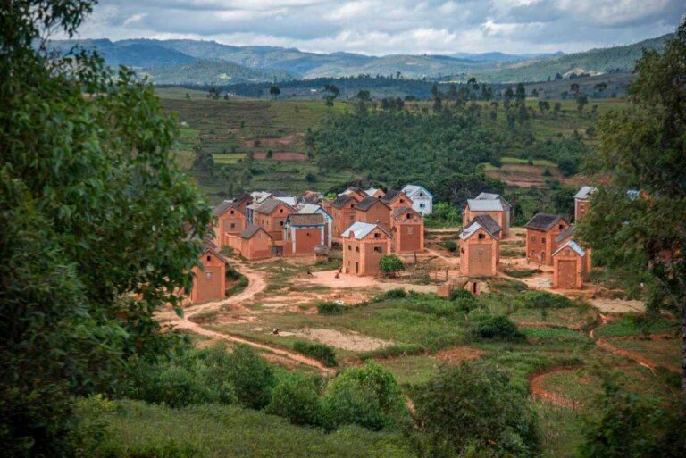 Village betsileo sur la RN7
